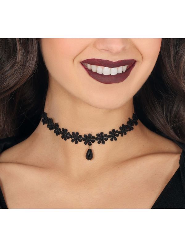 Zwart Geborduurde Choker met Bloemen