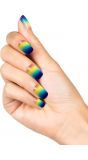 Kleurrijke regenboog nagels