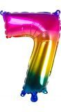 Regenboogkleurige folieballon cijfer 7