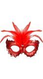 Rood venetiaans oogmasker met veren