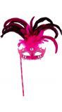 Roze venetiaans masker op stokje