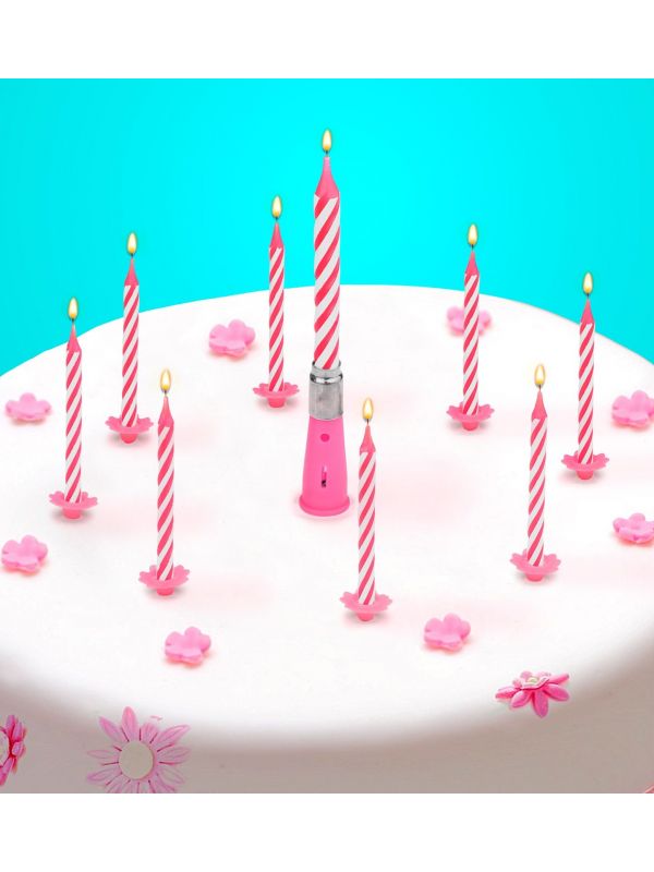 Happy birthday muziek kaars met taartkaarsen roze