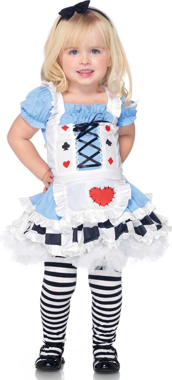 Alice in wonderland outfit