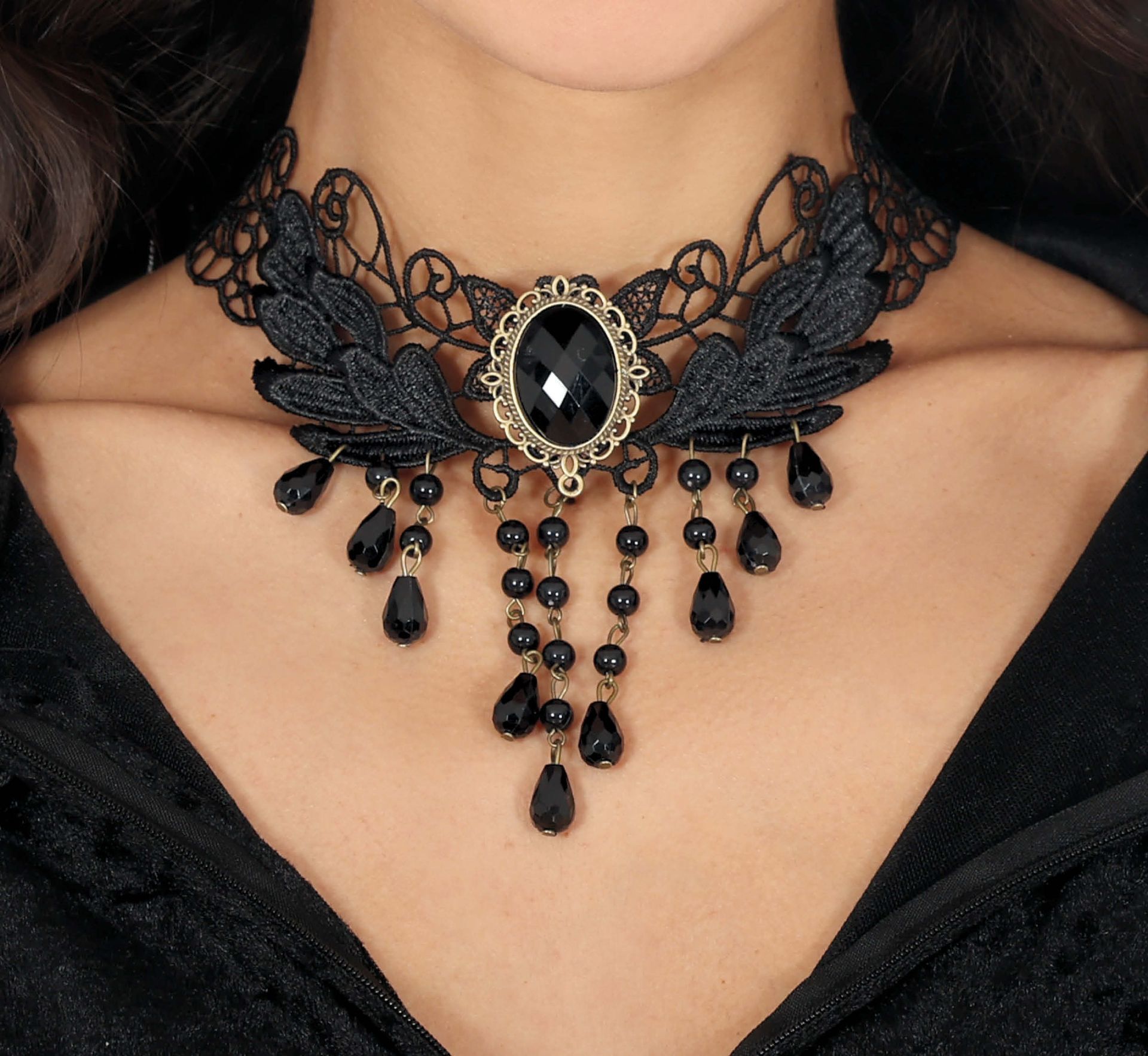 Grote Zwarte Edelsteen Choker