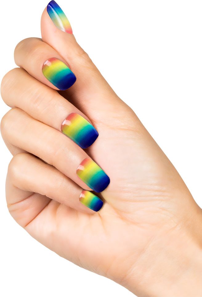 Kleurrijke regenboog nagels