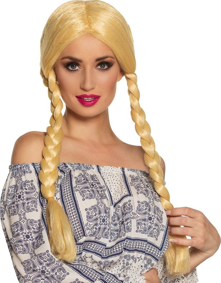 Natascha Pruik met Vlechten Blond